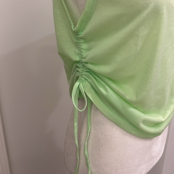 NWT- Series 8 fitness sleeveless active tank top crop shirt, Size L - Picture 6 of 10